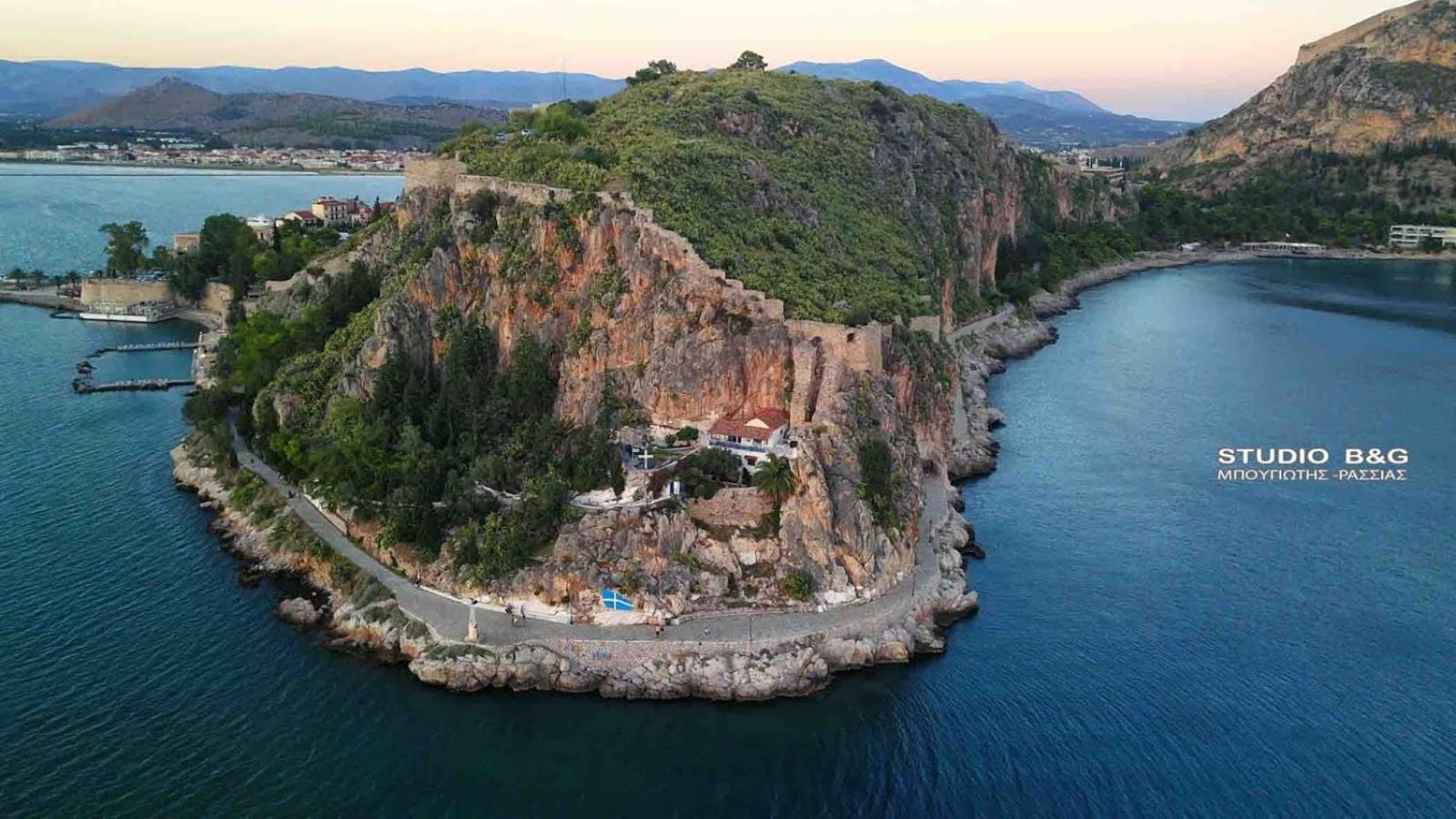 Floras House Apartment Nafplio Exterior photo